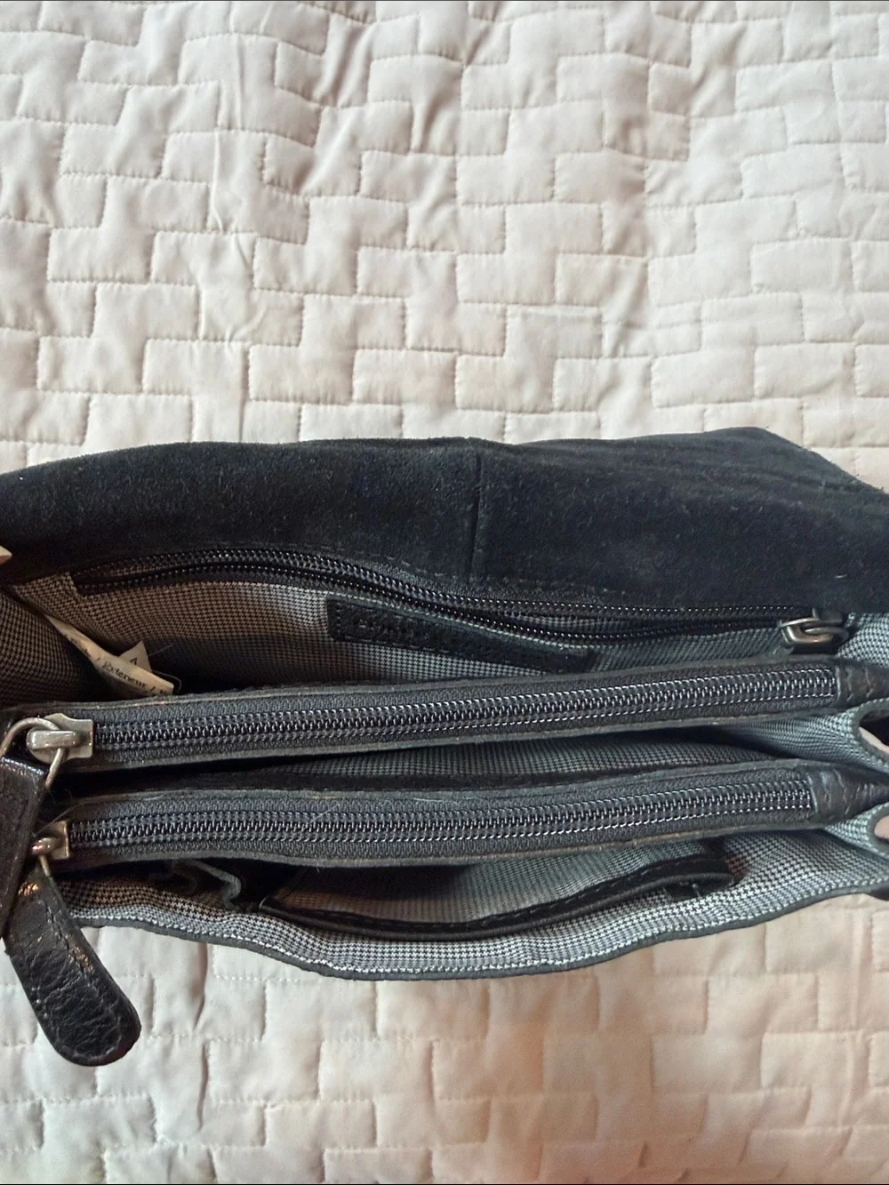 Spikes & Sparrow Black  Crossbody Shoulder Bag with Adjustable Strap